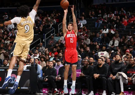 开云官方直播-谢泼德砍下19分7篮板10助攻6抢断2封盖，助攻抢断创生涯新高